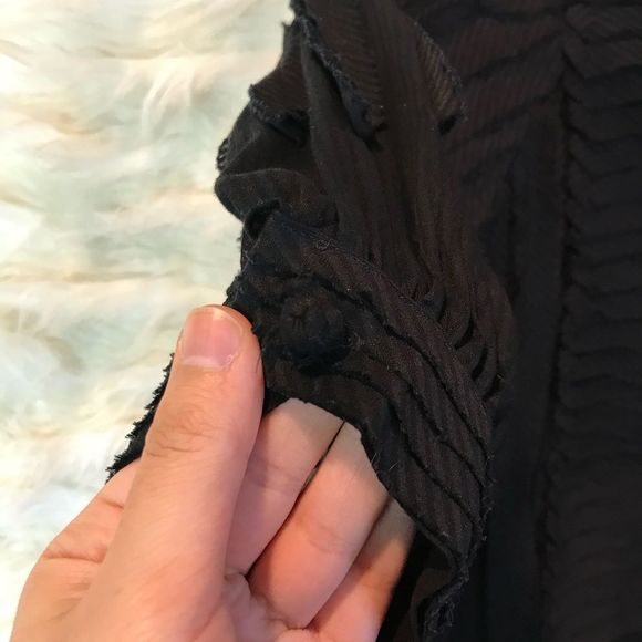 ❤️SALE❤️BCBG Max Azria Ruffle Cropped Jacket Top size XXS - Picture 6 of 11